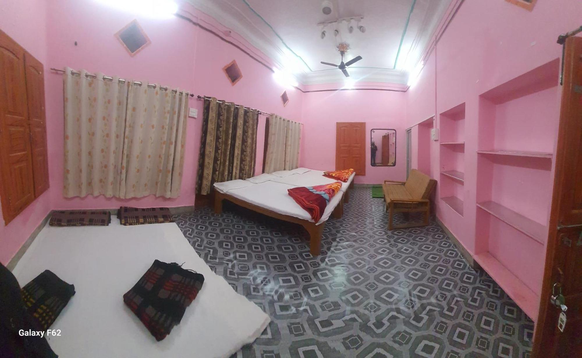 Shri Bholanath Atithi Bhawan Hotel - Varanasi, Varanasi